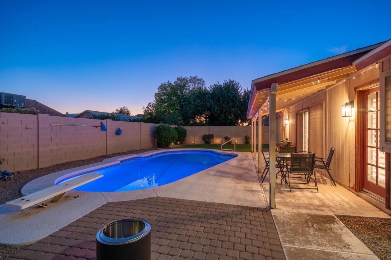 Large Pool With Diving Board, Remodeled 3Bdrm, Near State Farm Stdm And More! Peoria Dış mekan fotoğraf
